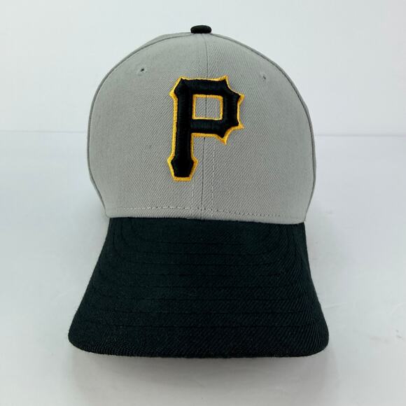 New Era 59Fifty Retro Gray On-Field Pittsburgh Pirates Fitted Baseball Hat 7 1/8 - Picture 1 of 9